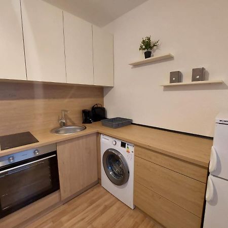 Utulny Apartman V Centre Bb Banska Bystrica Ngoại thất bức ảnh