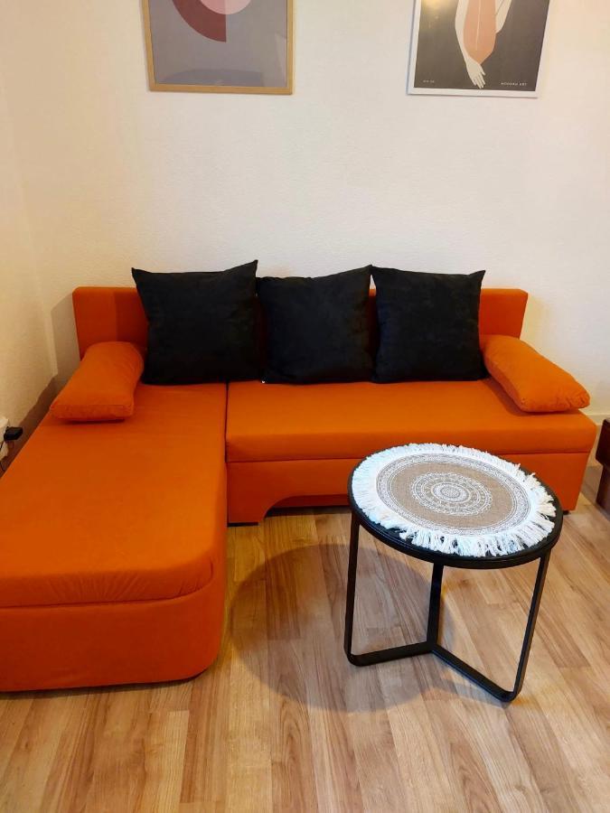 Utulny Apartman V Centre Bb Banska Bystrica Ngoại thất bức ảnh